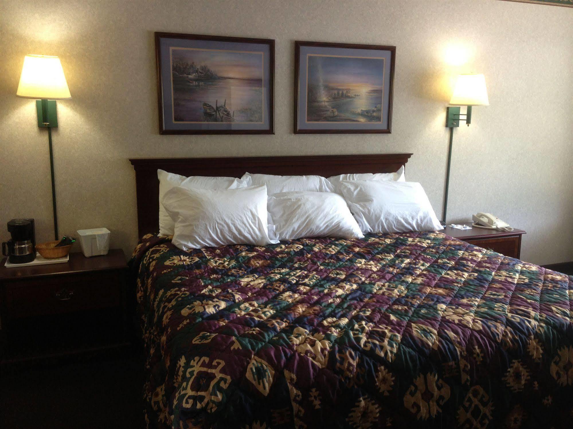 Cherokee Grand Hotel Екстер'єр фото